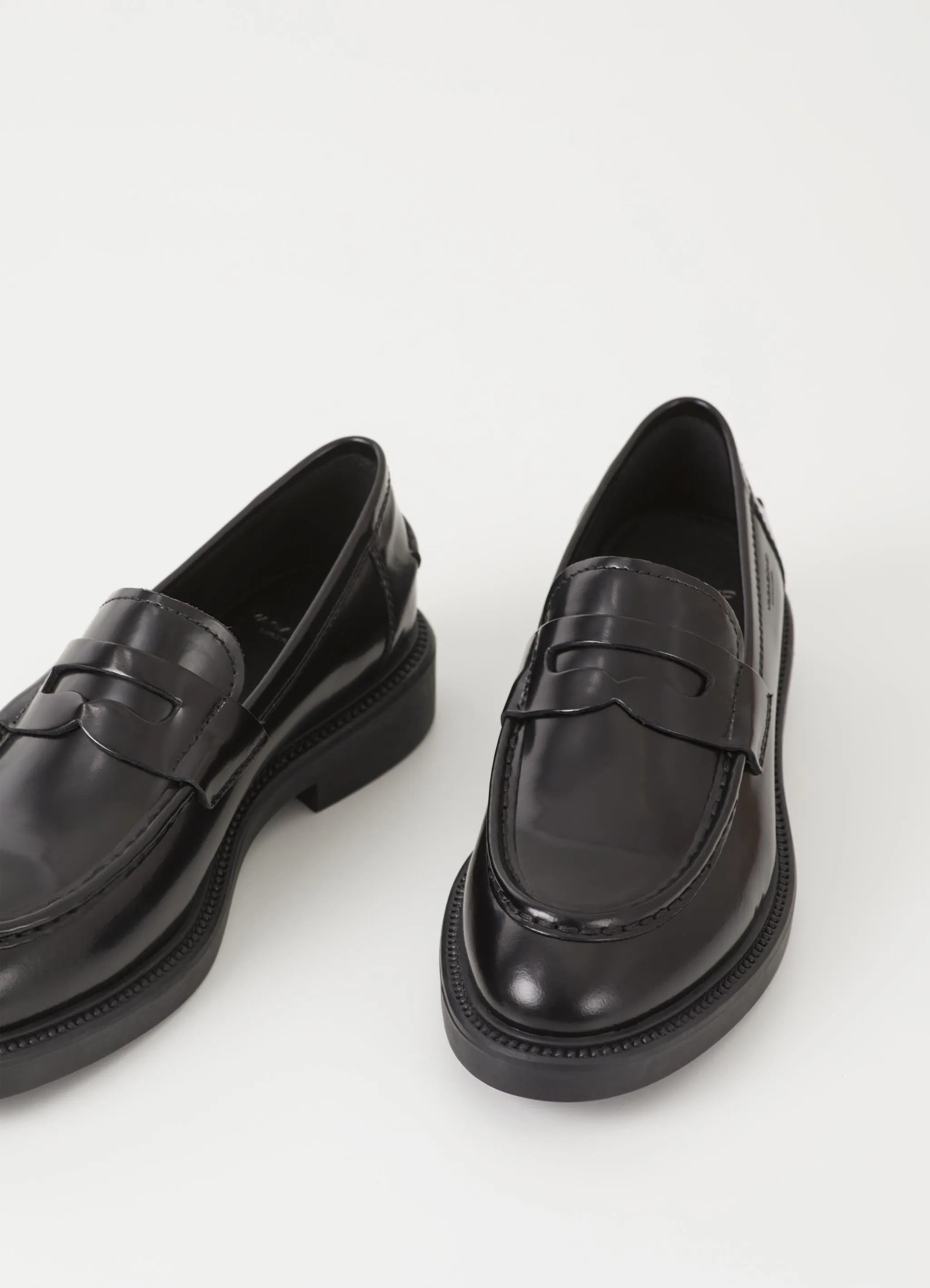 ALEX W | BLACK