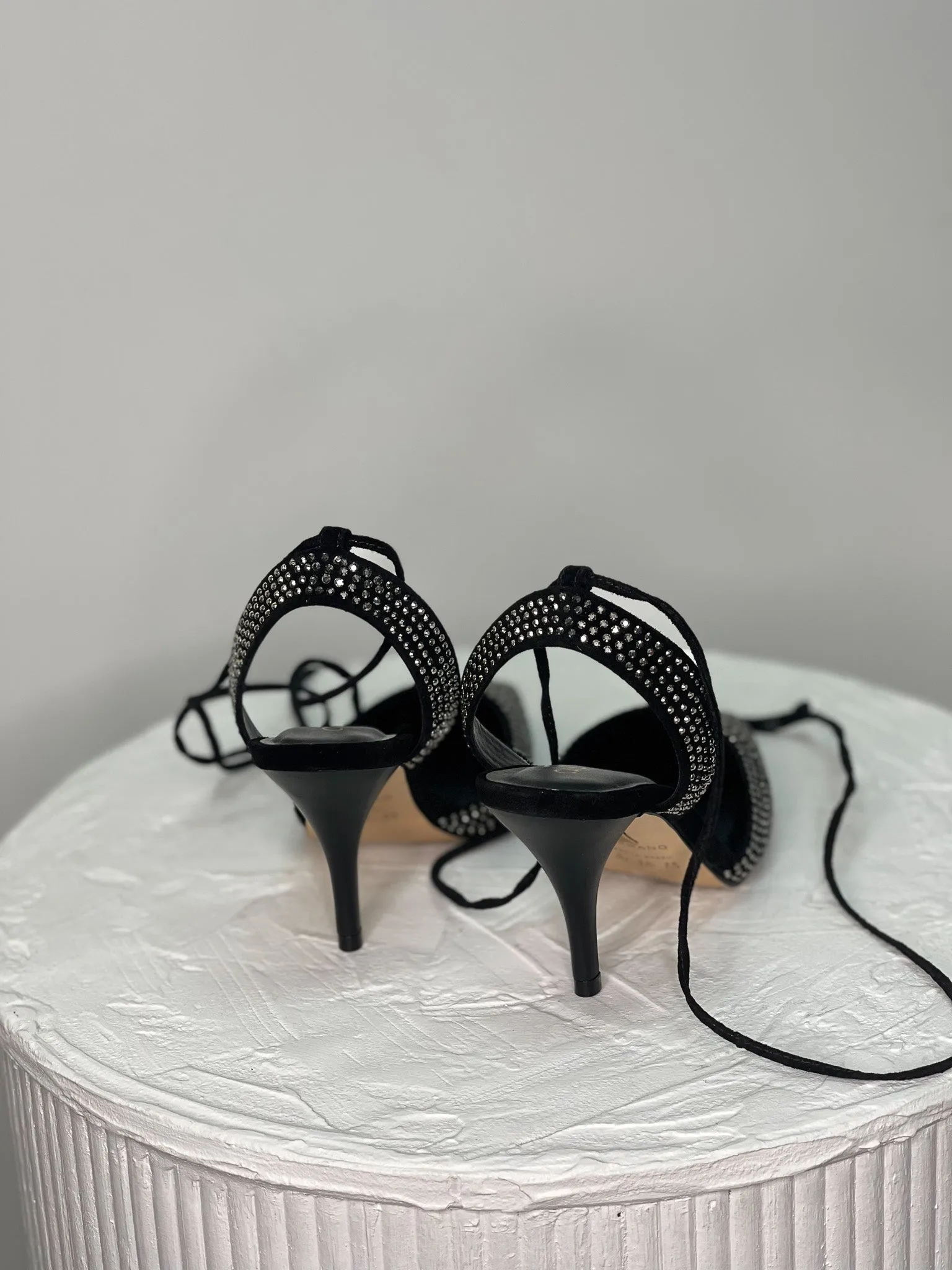 Ellie Heel