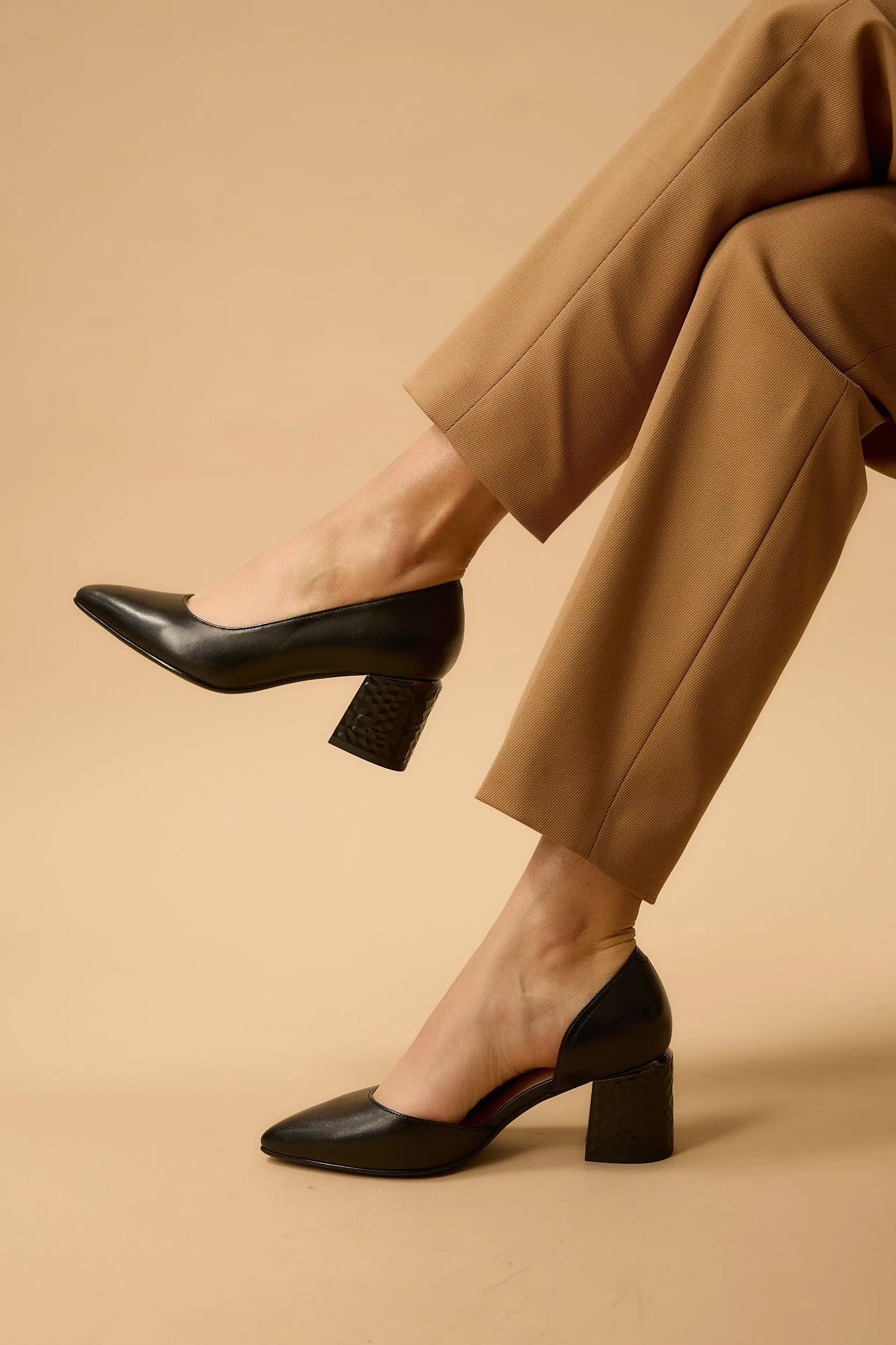 Femina Black
