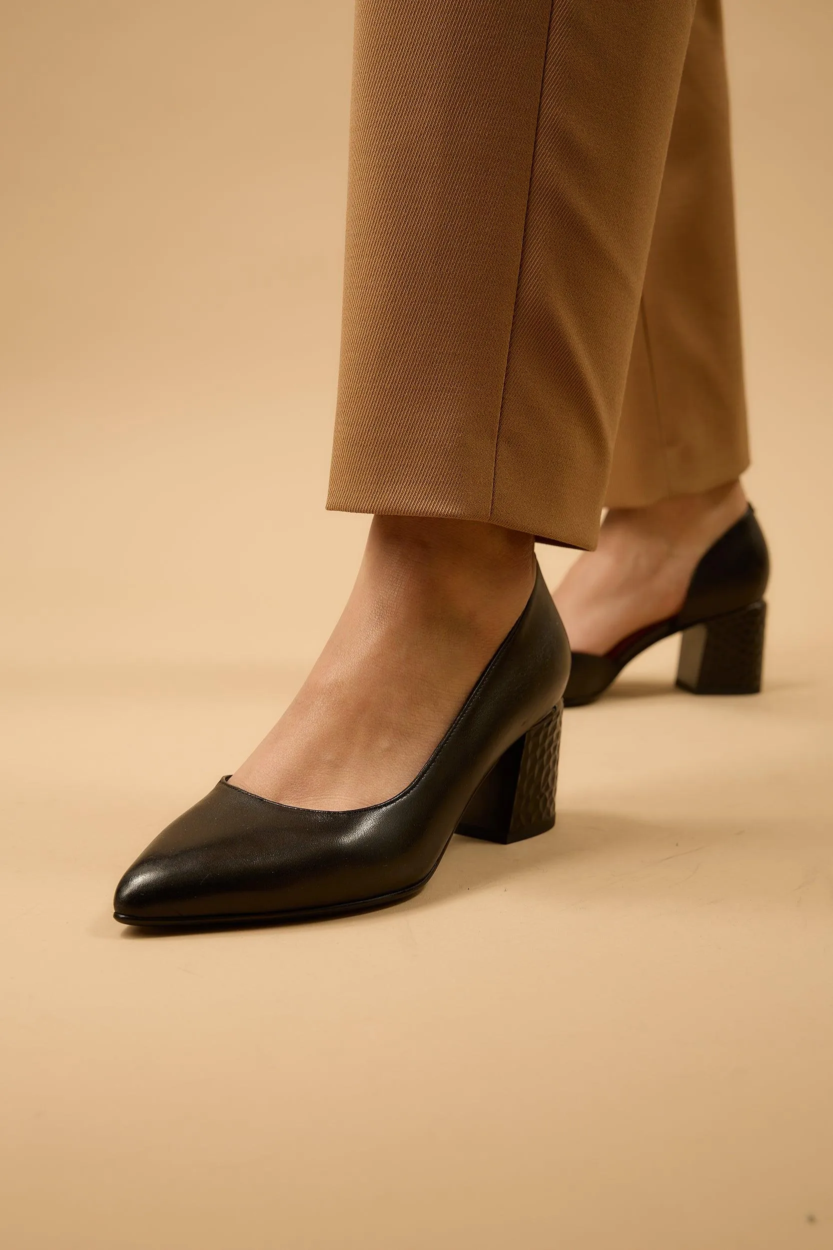 Femina Black