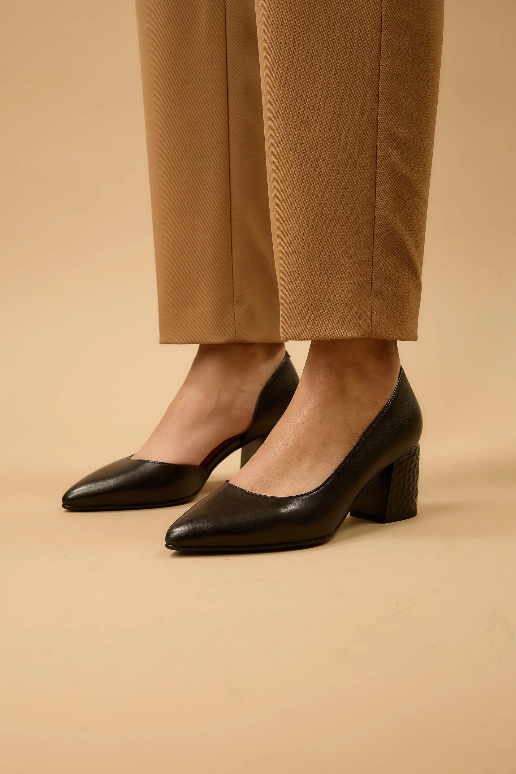 Femina Black