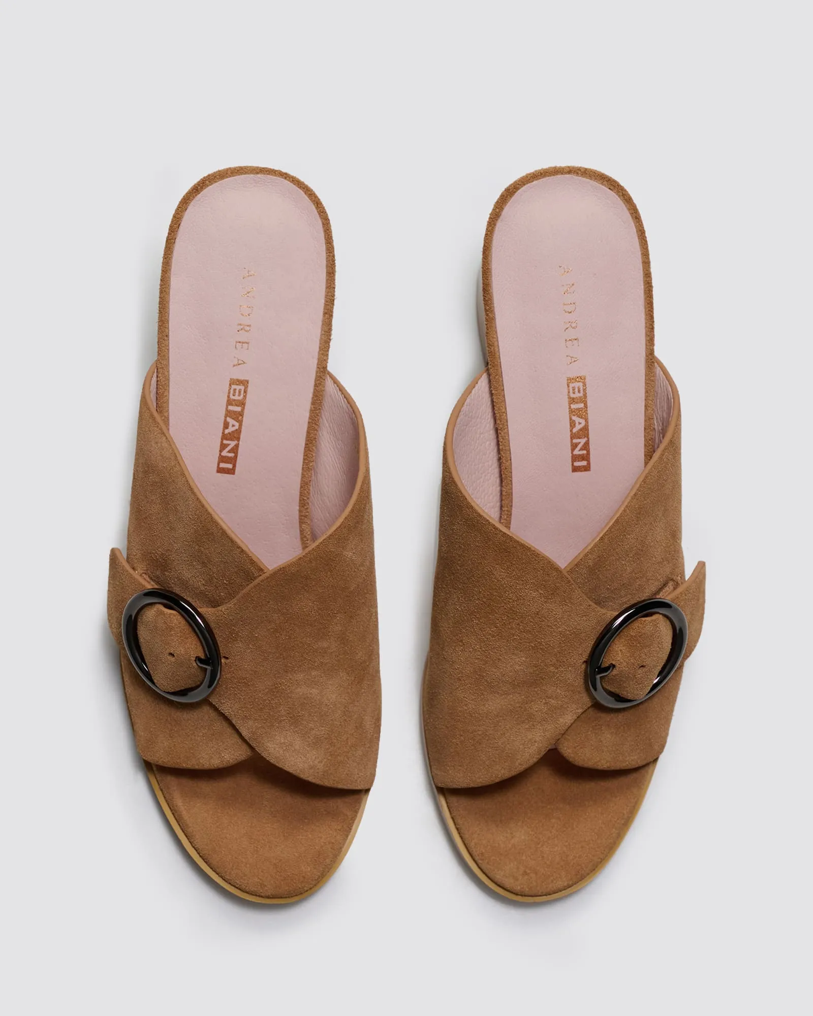 IGUESS MULE HEELS TAN SUEDE