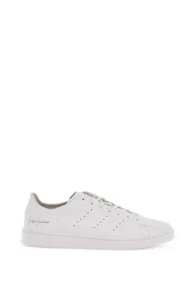 white leather sneakers with minimalist design JQ4976 WHITE